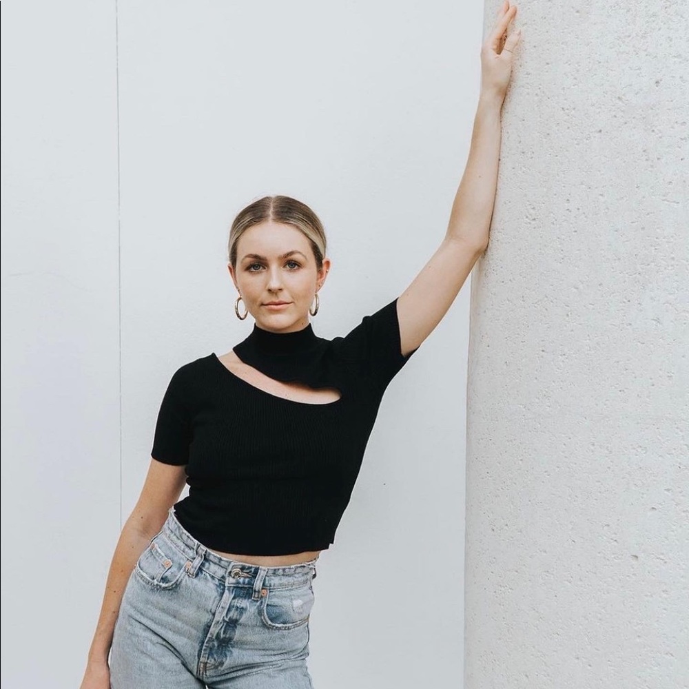 Autumn Ribbed Black Spliced Short Sleeve Top